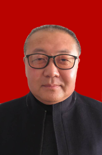 兴安盟站长付恩才